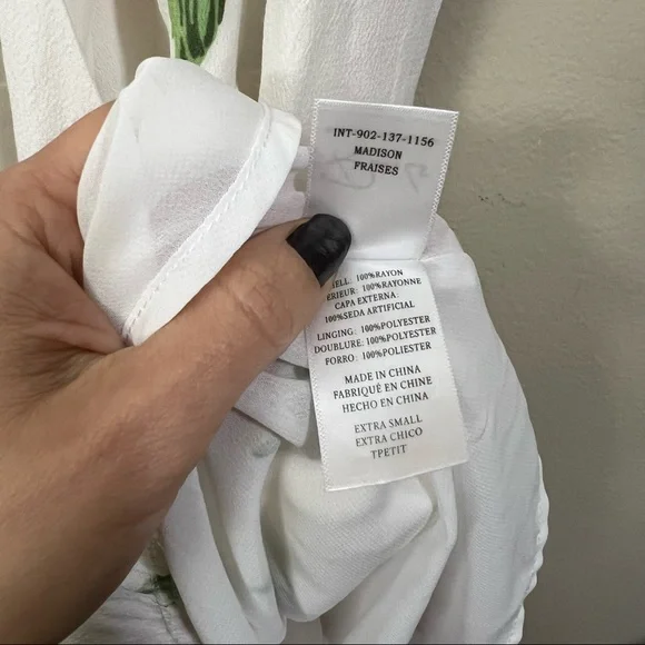 Rails Madison Wrap Dress Strawberry print - Picture 10 of 11